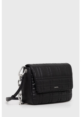 Calvin Klein Чанта в черно - Pepit.bg