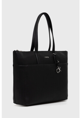 Calvin Klein Чанта в черно - Pepit.bg