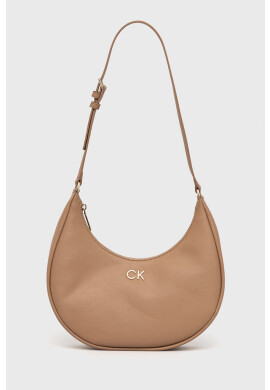 Calvin Klein Чанта в черно - Pepit.bg