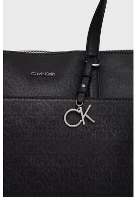 Calvin Klein Чанта в розово - Pepit.bg