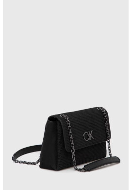 Calvin Klein Чанта в черно - Pepit.bg