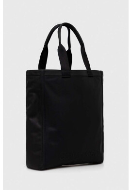 Calvin Klein Чанта в черно - Pepit.bg