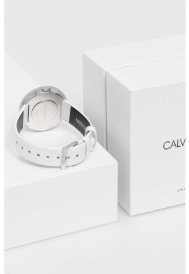 Calvin Klein Часовник дамски в бяло - Pepit.bg