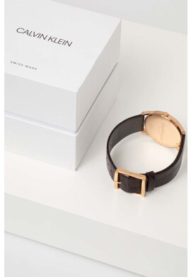 Calvin Klein Часовник K2G226G6 дамски в черно - Pepit.bg