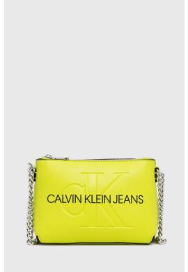 Calvin Klein Jeans Чанта в зелено - Pepit.bg