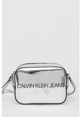 Calvin Klein Jeans Чанта в розово - Pepit.bg