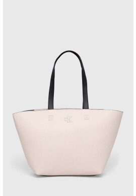 Calvin Klein Jeans Чанта в черно - Pepit.bg