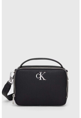 Calvin Klein Jeans Чанта в черно - Pepit.bg