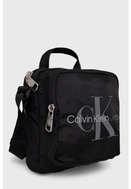 Calvin Klein Jeans Чанта през рамо в черно - Pepit.bg