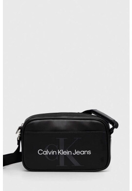 Calvin Klein Jeans Чанта през рамо в черно - Pepit.bg