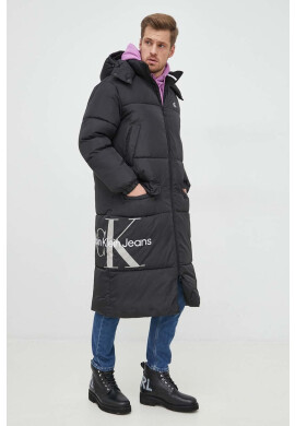 Calvin Klein Jeans Яке в черно със зимна изолация - Pepit.bg