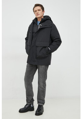 Calvin Klein Jeans Яке в черно със зимна изолация - Pepit.bg