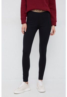 Calvin Klein Jeans Клин в черно с изчистен дизайн - Pepit.bg
