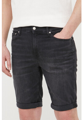 Calvin Klein Jeans Къс панталон в черно - Pepit.bg