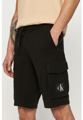 Calvin Klein Jeans Къс панталон мъжки в черно - Pepit.bg