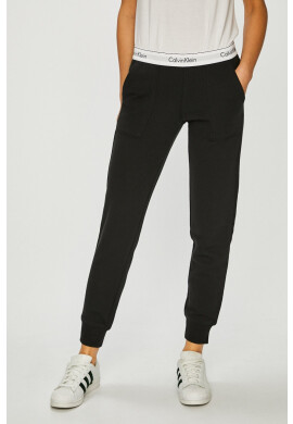 Calvin Klein Jeans Панталони - Pepit.bg