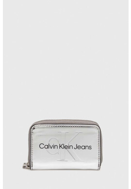 Calvin Klein Jeans Портмоне дамски в сребристо - Pepit.bg