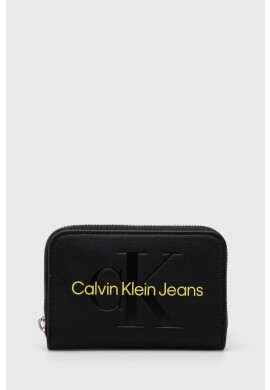 Calvin Klein Jeans Портмоне дамски в бяло - Pepit.bg