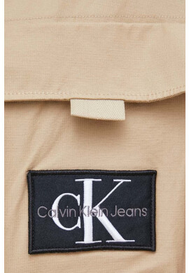 Calvin Klein Jeans Риза мъжка в бежово със свободна кройка с класическа яка - Pepit.bg