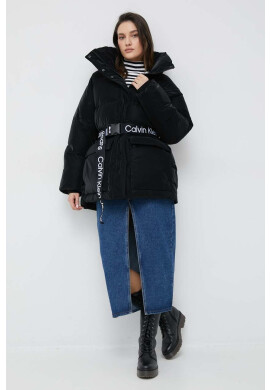 Calvin Klein Jeans Яке в черно със зимна изолация - Pepit.bg