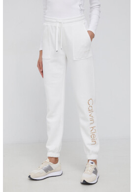 Calvin Klein Панталон дамски в бяло с принт - Pepit.bg
