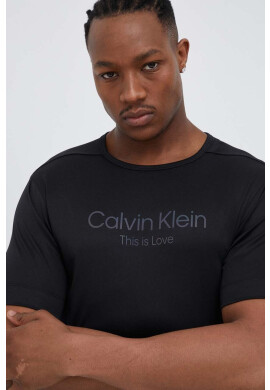 Calvin Klein Performance Тениска за трениране Pride в черно с принт - Pepit.bg