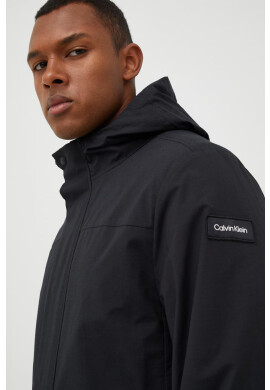 Calvin Klein Performance Яке в черно с преходна изолация - Pepit.bg