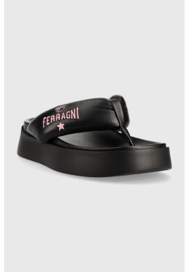 Chiara Ferragni Джапанки CF3149 в черно с платформа CF PLATFORM FLIP FLOP - Pepit.bg