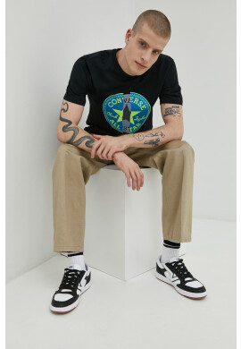Converse Памучна тениска в черно с принт - Pepit.bg