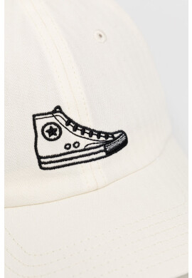Converse Шапка в бежово с апликация - Pepit.bg