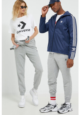 Converse Спортен панталон в сиво с апликация - Pepit.bg