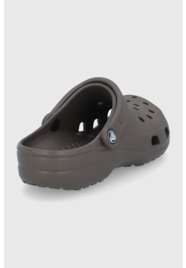 Crocs Чехли Classic в кафяво 10001 - Pepit.bg