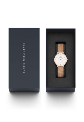 Daniel Wellington Часовник мъжки в кафяво - Pepit.bg