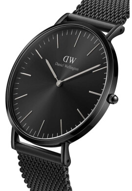 Daniel Wellington Часовник мъжки в черно - Pepit.bg