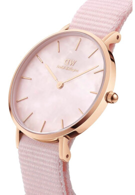 Daniel Wellington Часовник Petite 32 - Pepit.bg