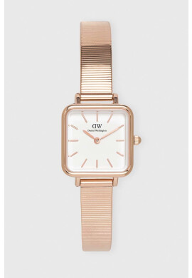 Daniel Wellington Часовник Quadro Studio дамски в розово - Pepit.bg