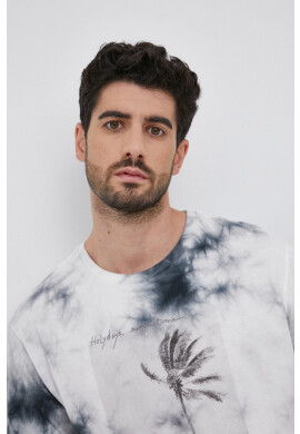 Desigual Памучна тениска в бяло с десен - Pepit.bg