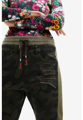 Desigual Панталони - Pepit.bg