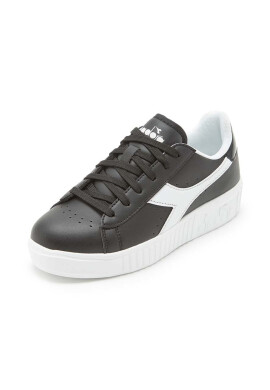 Diadora Детски обувки в черно - Pepit.bg
