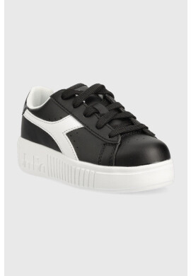 Diadora Детски обувки в черно - Pepit.bg