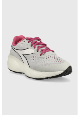Diadora Обувки за бягане Freccia 2 в сиво - Pepit.bg