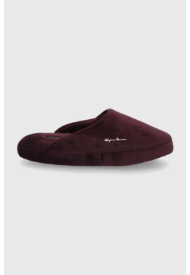 EA7 Emporio Armani Пантофи в бордо - Pepit.bg