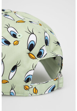 Ellesse Шапка X Looney Tunes в зелено с десен - Pepit.bg