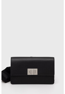 Furla Кожена чанта в черно - Pepit.bg