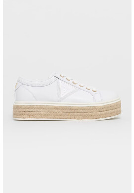 Guess Обувки в бяло с платформа - Pepit.bg