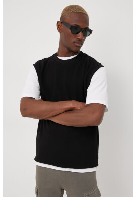 Jack & Jones Памучна тениска в черно - Pepit.bg