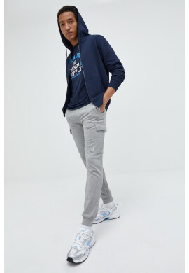 Jack & Jones Суичър в тъмносиньо с изчистен дизайн - Pepit.bg