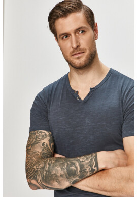 Jack & Jones Тениска в тъмносиньо с изчистен дизайн - Pepit.bg