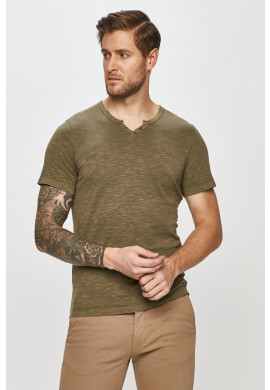 Jack & Jones Тениска в зелено с изчистен дизайн - Pepit.bg