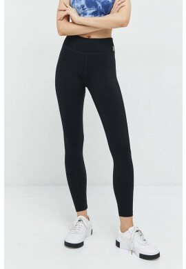 Juicy Couture Клин Lorraine в черно с изчистен дизайн - Pepit.bg